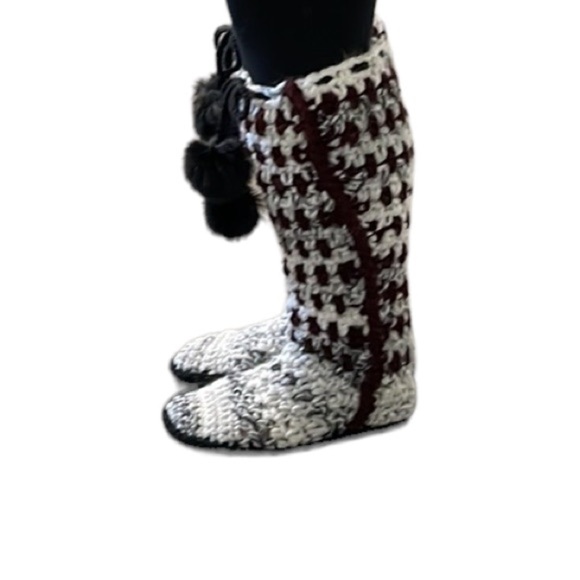 Hand Knit Slipper Booties - Size 10 - Picture 7 of 10